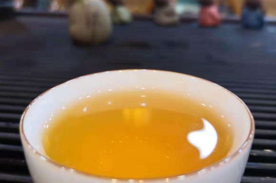 紅茶加姜片的禁忌，姜紅茶的危害