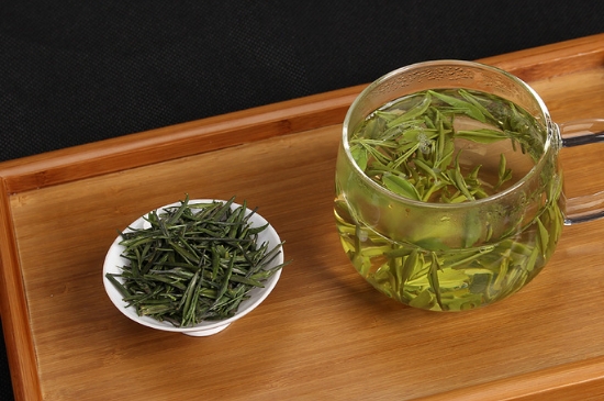 綠茶第一泡要倒掉嗎，為什么綠茶第一泡不喝？