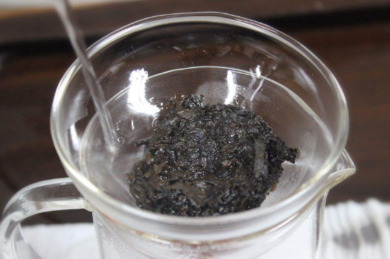 洗茶和潤茶一樣嗎，醒茶跟潤茶、洗茶有什么區(qū)別不同