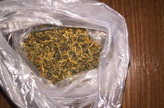 金駿眉染色鑒別帶圖，金駿眉染色如何分辨