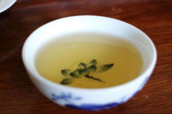 茉莉香精茶的鑒別方法，茉莉茶加香精怎樣識(shí)別？