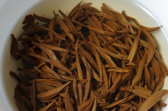 好壞金駿眉圖片對比，怎么挑選金駿眉茶葉