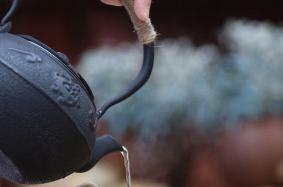 鐵壺是泡茶還是煮茶，鐵壺泡茶好嗎