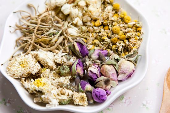 祛濕最有效的泡花茶，濕氣重適合泡什么花茶？