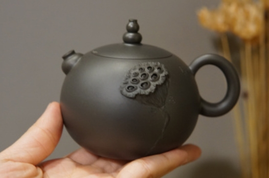 廣西欽州坭興陶可以泡多種茶嗎，坭興陶是一壺一茶嗎?