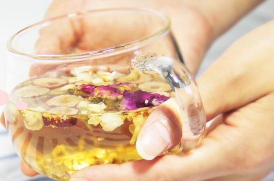 干桂花泡水，干桂花怎么泡水喝？