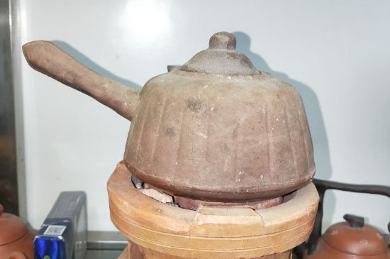 陶壺煮水的危害，粗陶壺燒水有毒嗎？