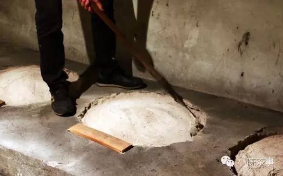 怎樣炭焙巖茶？揭秘武夷巖茶的炭焙技藝