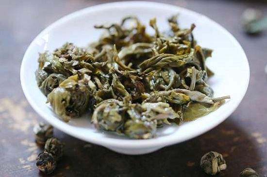 茉莉龍珠泡開(kāi)后為什么都是梗，茉莉龍珠泡開(kāi)后什么樣？