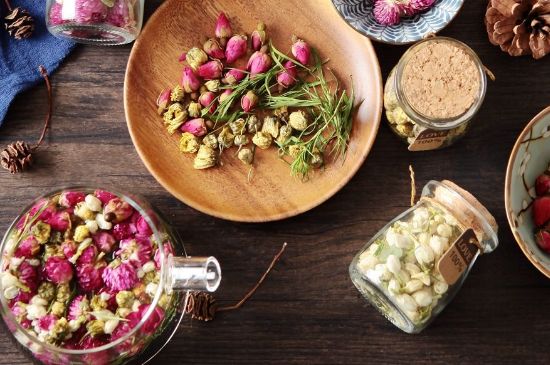 茉莉花和什么在一起喝好，茉莉花喝什么茶搭配？