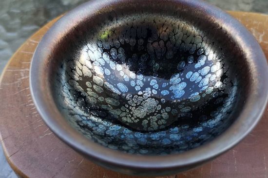 化工建盞是什么樣子的，建盞如何區(qū)分化工釉