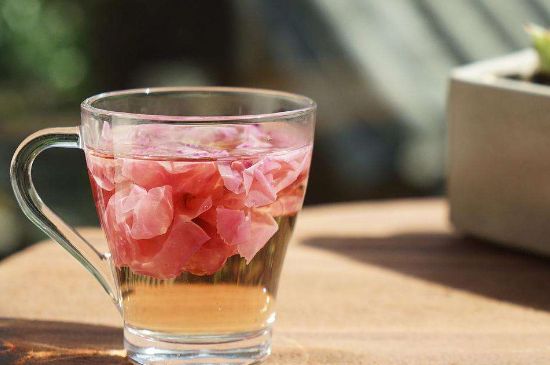 玫瑰花茶和什么搭配好，玫瑰花茶的搭配大全！