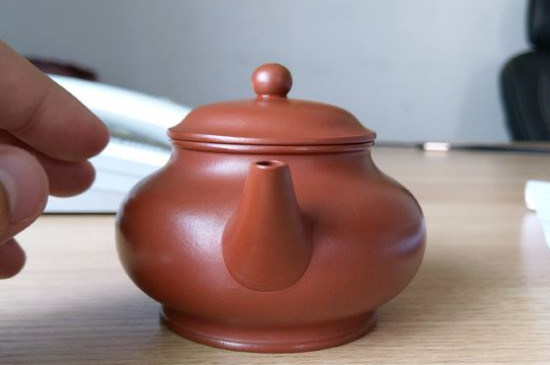 大紅袍和朱泥哪個好，為什么不能買大紅袍壺