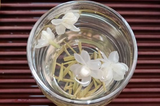 茉莉泡水禁忌，喝茉莉茶葉有什么禁忌