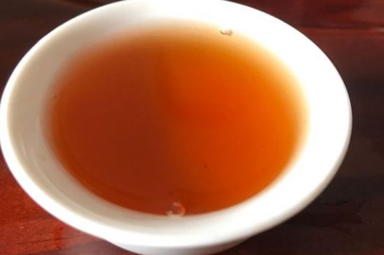 正山小種喝起來(lái)苦澀有點(diǎn)酸對(duì)嗎，正山小種發(fā)酸有害嗎