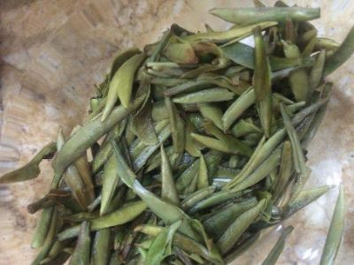 大紅袍好還是白茶好，福鼎白茶和大紅袍哪個貴？