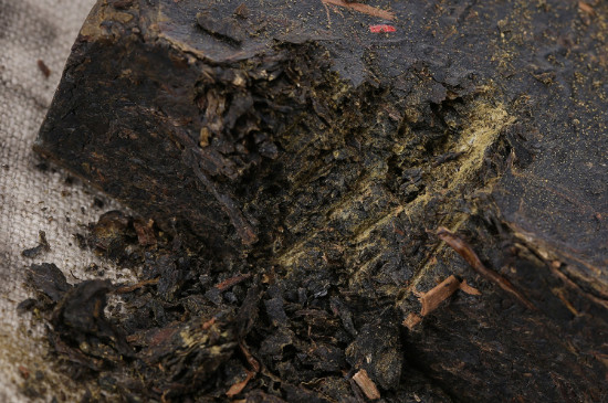 黑茶茯茶保存五大忌，茯茶收藏的注意事項