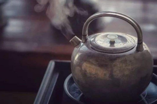 煮茶的步驟圖解，正確的煮白茶方法！