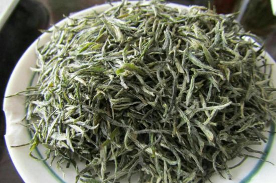 竹葉青和毛尖的區(qū)別，毛尖和竹葉青怎么分辨？
