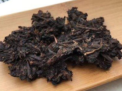 黑茶的功效與作用，長期喝黑茶有什么功效？