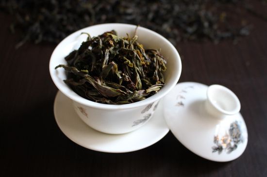 鋸朵仔跟鴨屎香哪個貴，鋸朵子和鴨屎香哪個好喝？