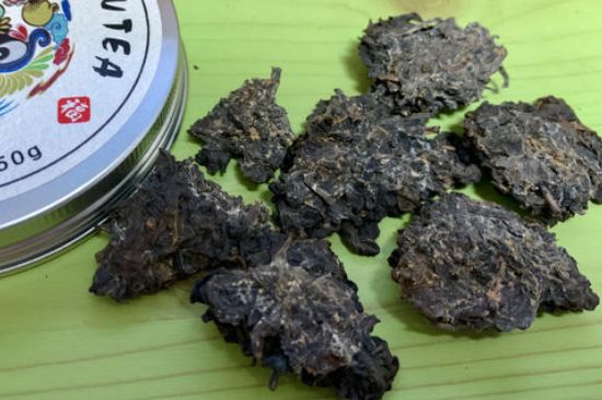 怎么知道涇渭茯茶是否變質(zhì)，茯磚茶金花和發(fā)霉的區(qū)別
