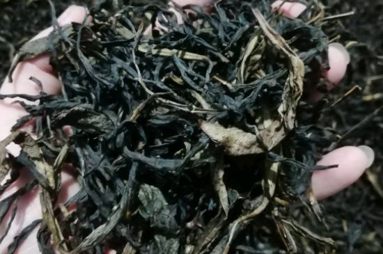 蜜蘭香好還是鴨屎香好，鳳凰單叢茶蜜蘭香和鴨屎香特點(diǎn)有哪些？