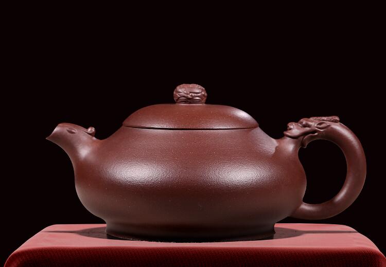如何鑒別紫砂壺好壞，廉價(jià)的紫砂壺用了會(huì)有什么傷害